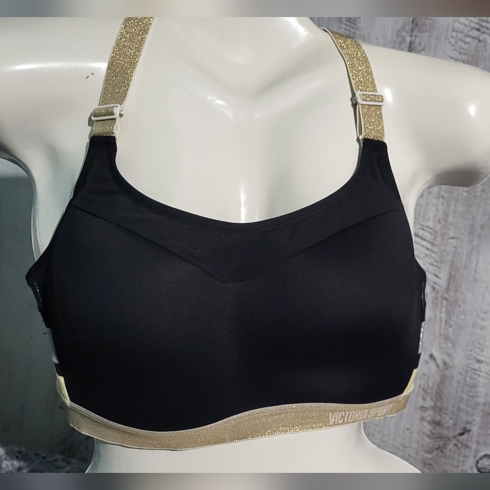 Victoria's Secret Racerback Sports Bra 34 DD